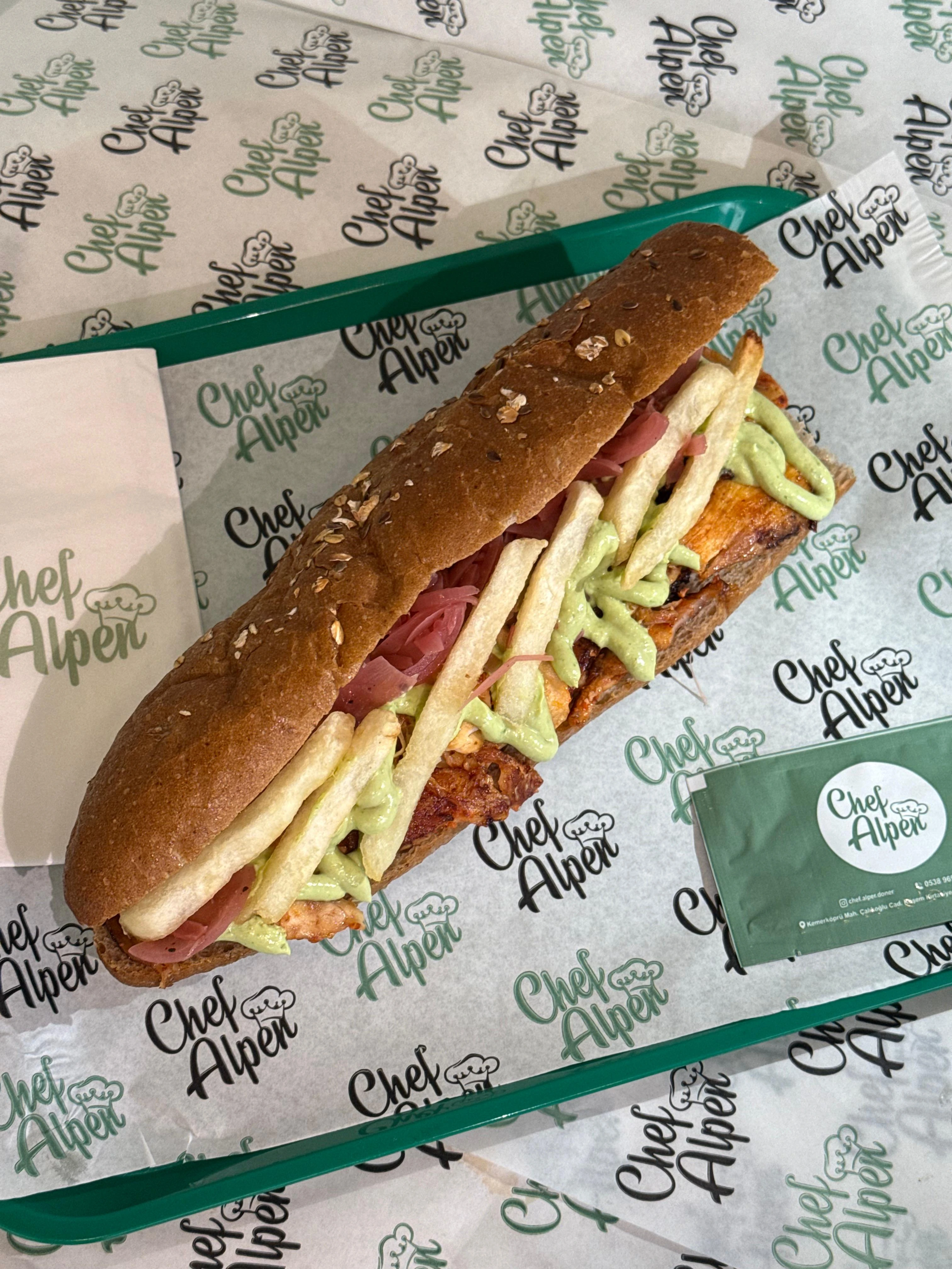 Tam Tahıllı Avokado Soslu Baget